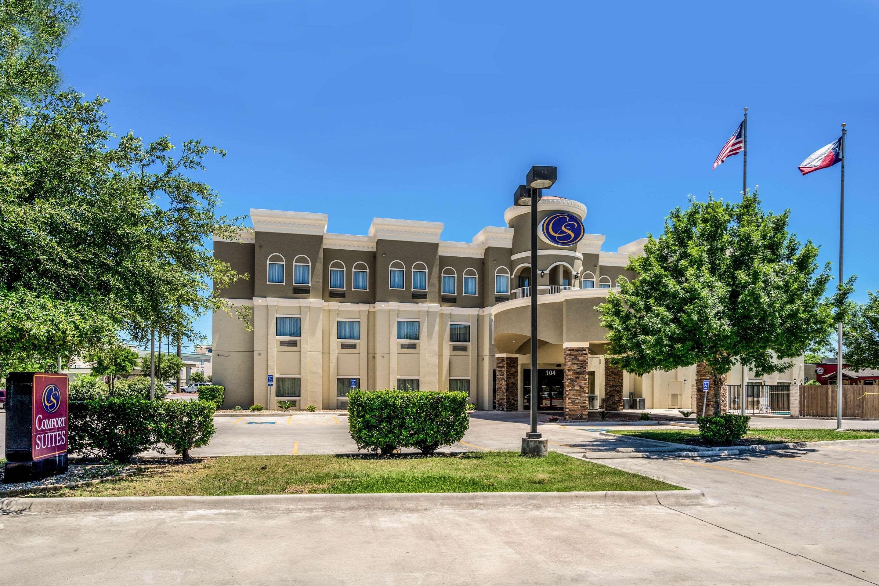 Comfort Suites Near Texas State University San Marcos Exterior photo